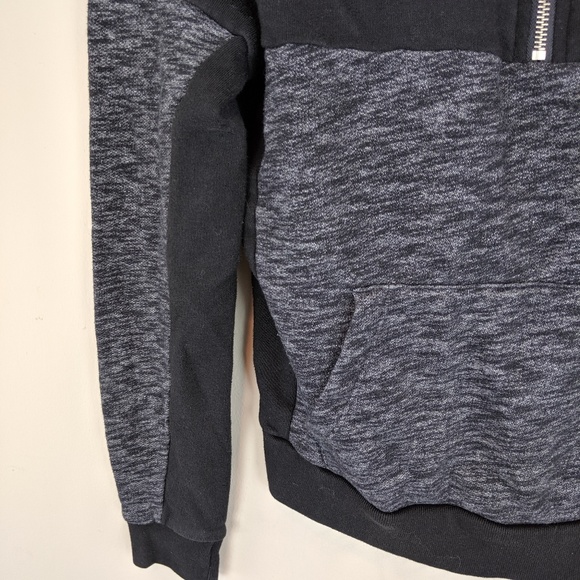 PINK Victoria's Secret | Black Gray Zip Top - E90 - Picture 3 of 6